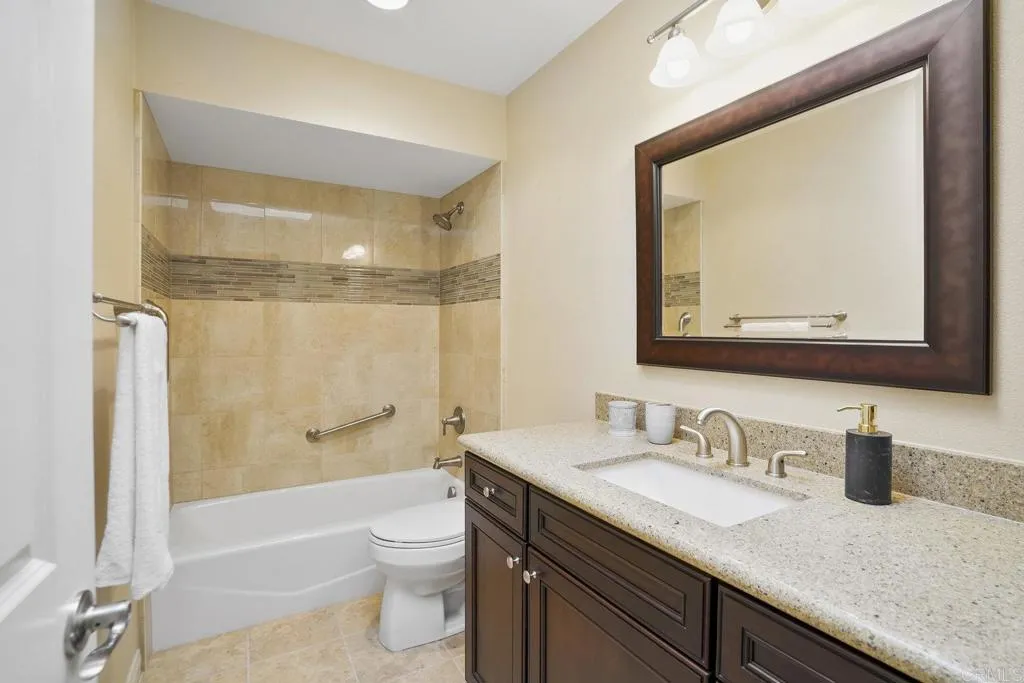 Photo #33: PTP2506919 Listing: Photo #33