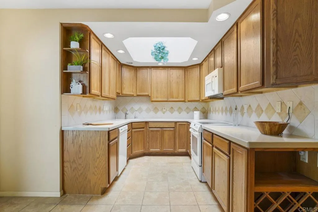 Photo #17: PTP2506919 Listing: Photo #17