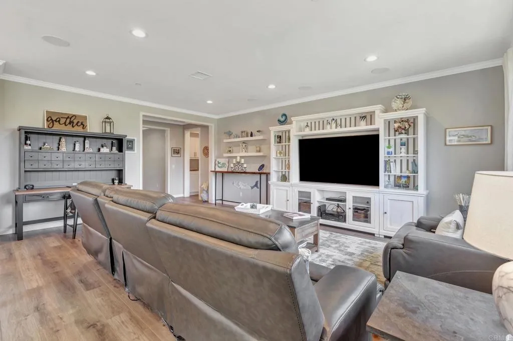 https://cdn.realtyfeed.com/cdn/127/306540109/8b7aa7274be0b9fae33bb997d3997bce.webp