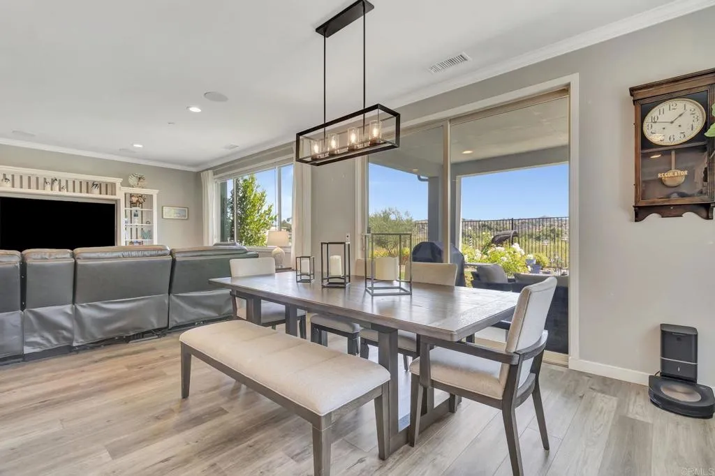 https://cdn.realtyfeed.com/cdn/127/306540109/a1efdba5d2d58b259c5e545da8eb29ec.webp