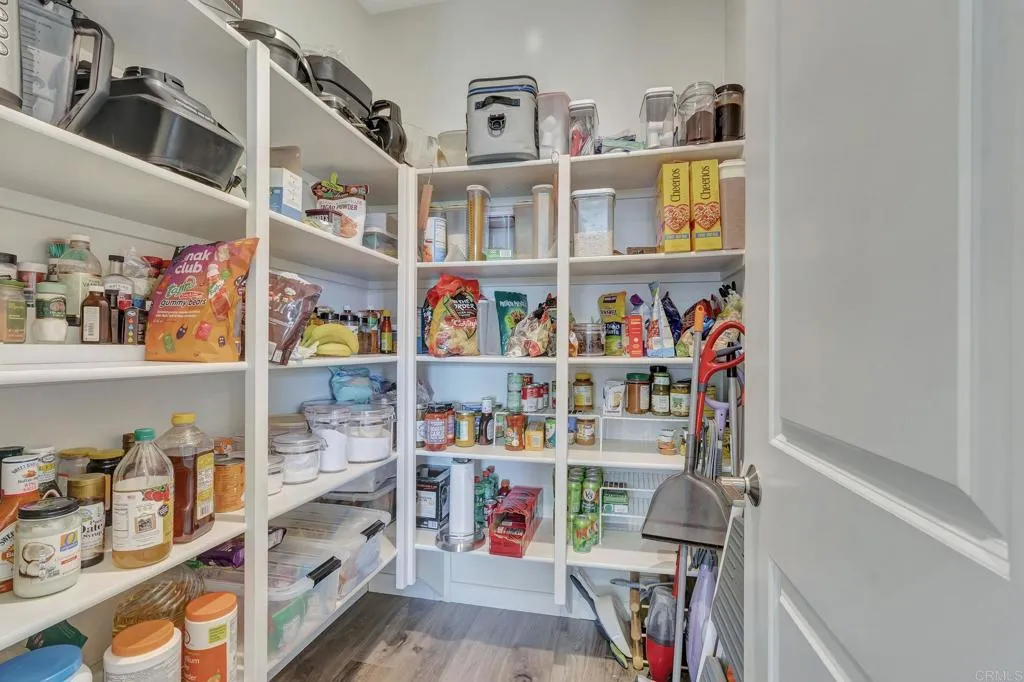 https://cdn.realtyfeed.com/cdn/127/306540109/d4c5c903ae00234feeeb9da5cd1c9db7.webp