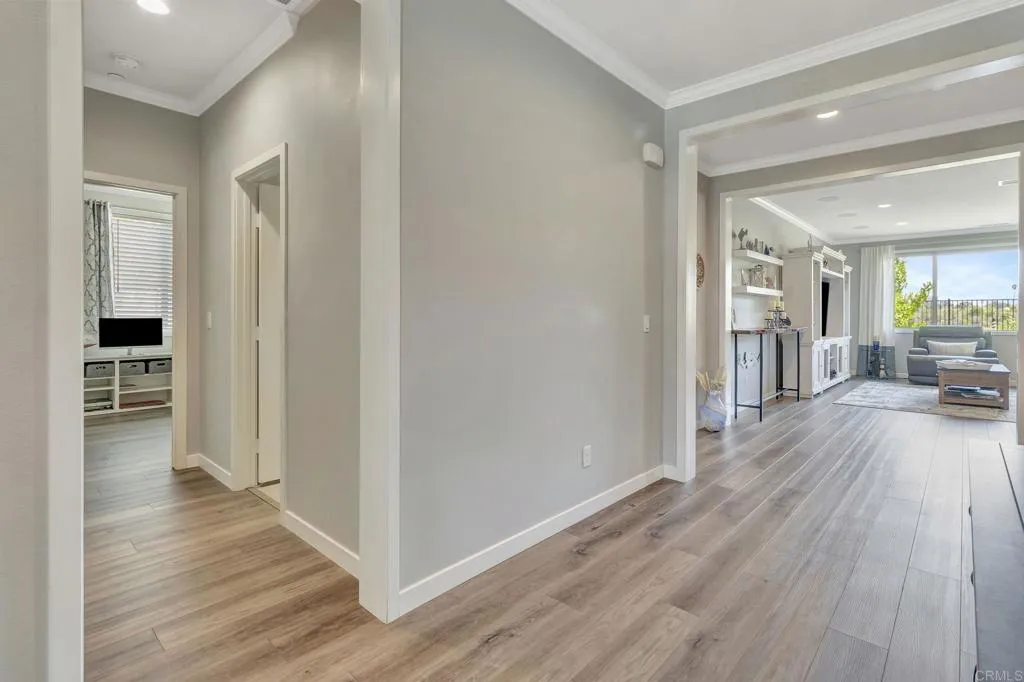 https://cdn.realtyfeed.com/cdn/127/306540109/f27bca6922415940cc1e01e33936b14e.webp