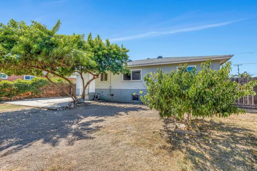 https://cdn.realtyfeed.com/cdn/127/306540114/6ebffb8d750d39e75d81e1777a6a0bac.webp