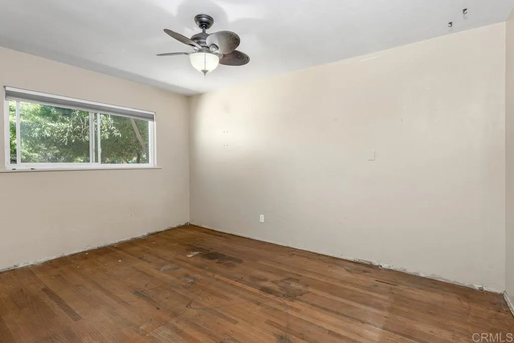 https://cdn.realtyfeed.com/cdn/127/306540114/c7e0aba1c413f897dcece7634c0b4e60.webp