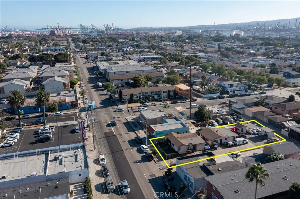 1011 N Wilmington Boulevard, Wilmington, CA 90744