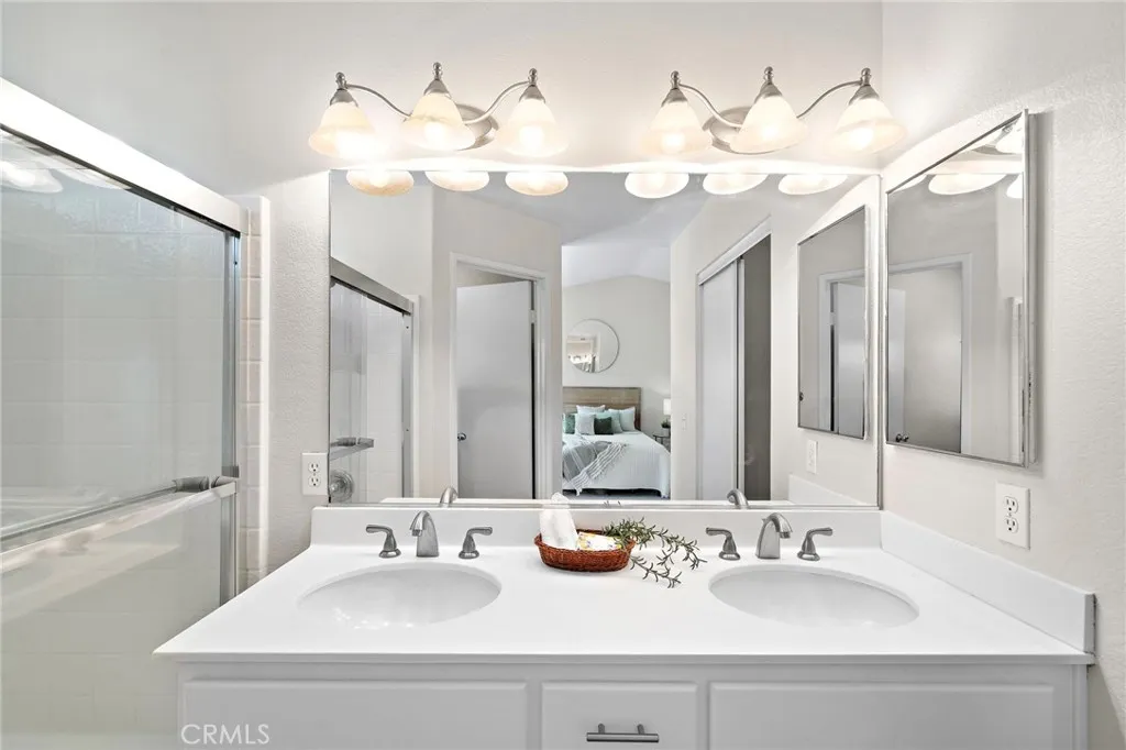 https://cdn.realtyfeed.com/cdn/127/306540210/583382fe977409e6e4d953b0819d739b.webp