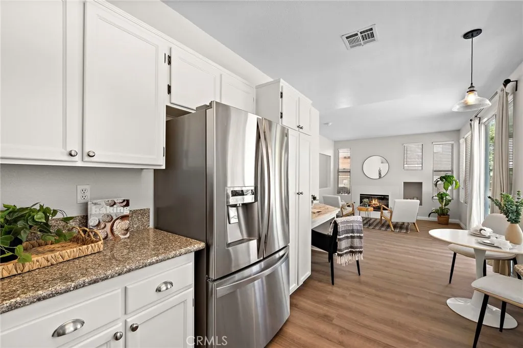 https://cdn.realtyfeed.com/cdn/127/306540210/8b6cd045d1b7d6be9bedeab4b844b2fa.webp