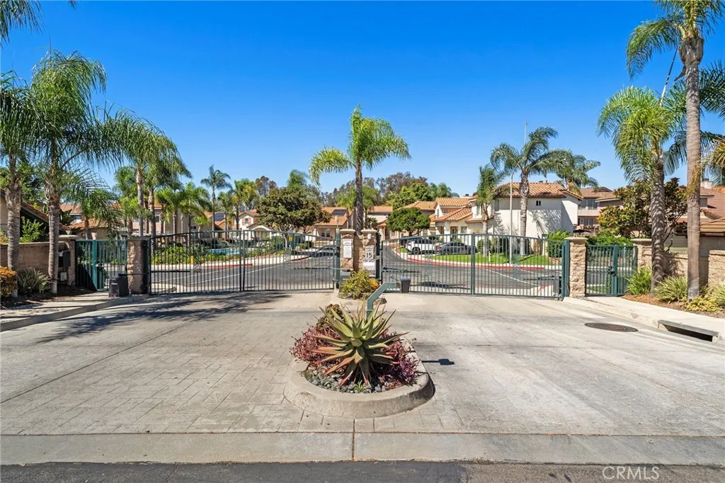https://cdn.realtyfeed.com/cdn/127/306540210/a46076257b62bfa5c6c0b29f498cc1ae.webp