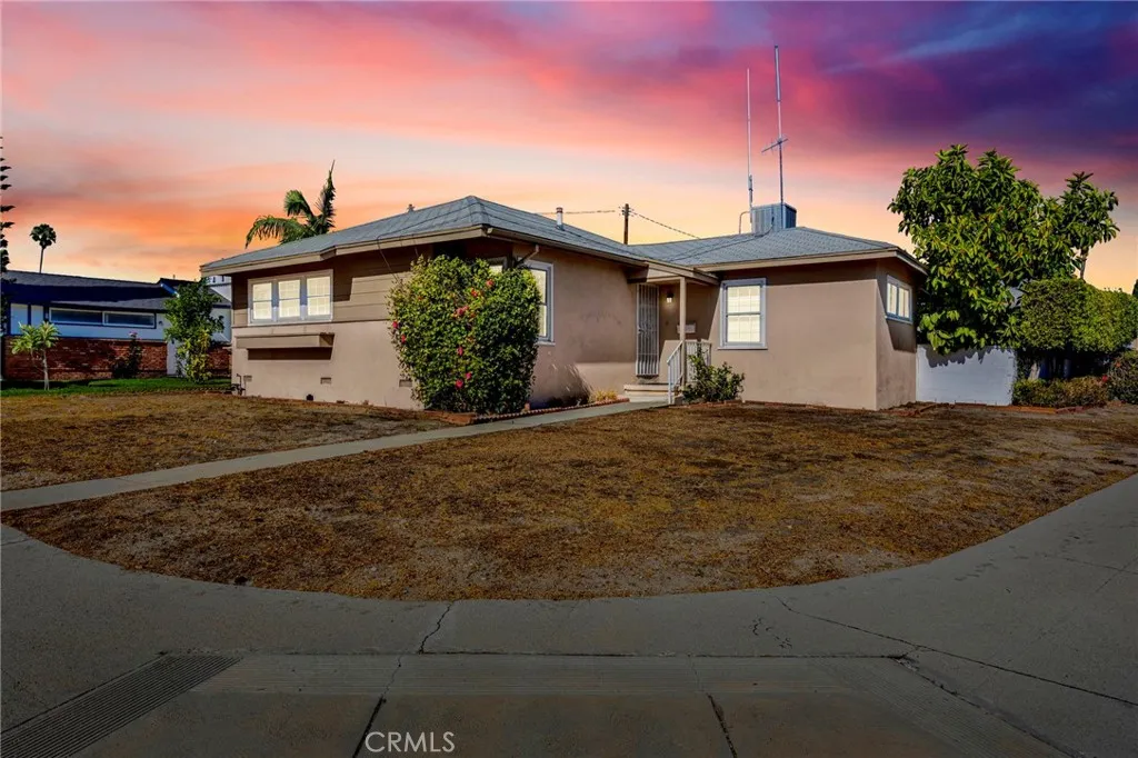 North Hollywood, CA 91605