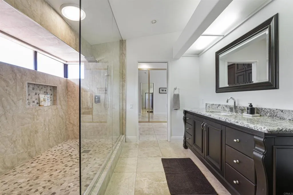 https://cdn.realtyfeed.com/cdn/127/306540270/c3bc59bae0ceec28fa8e8bfc23b6b6fd.webp