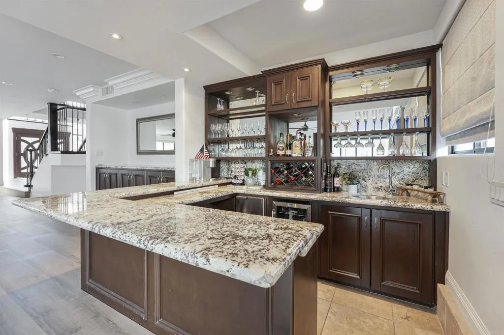 https://cdn.realtyfeed.com/cdn/127/306540270/cba14dfa9b147c9ee22d4e1c17c62e98.webp