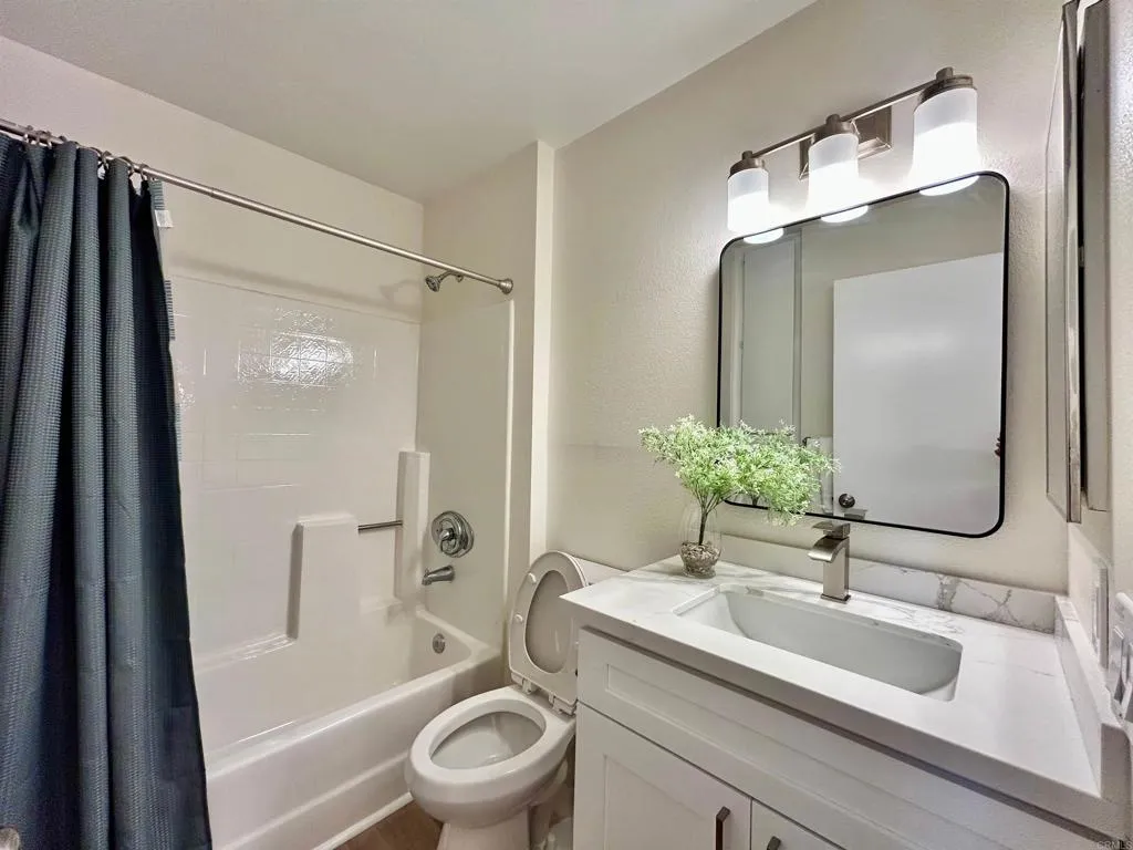 https://cdn.realtyfeed.com/cdn/127/306540289/a5cf57049a34f0f1b016a21edb2b641f.webp