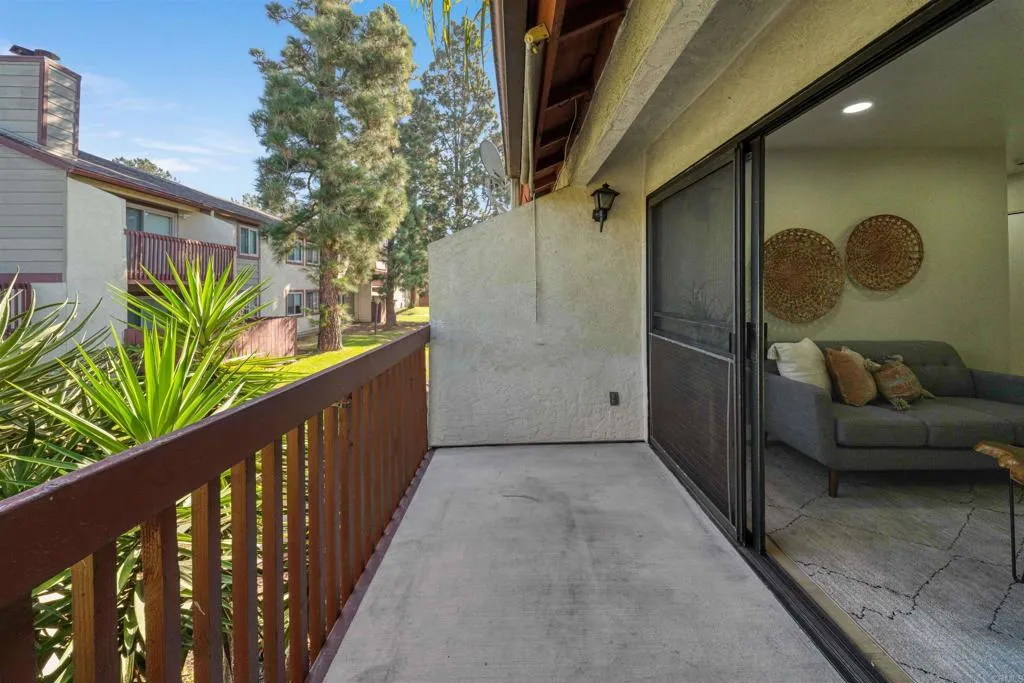 https://cdn.realtyfeed.com/cdn/127/306540333/2a1f7bc36bc6b492978850baf4dae568.webp
