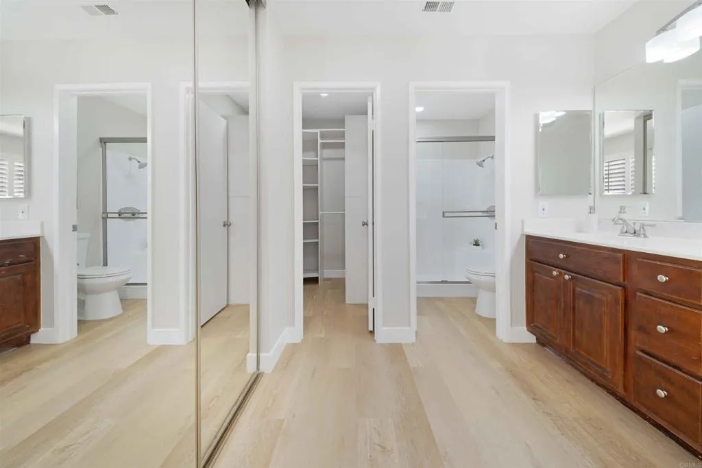 https://cdn.realtyfeed.com/cdn/127/306540333/727a6303a84f523469e38ff564c3013a.webp