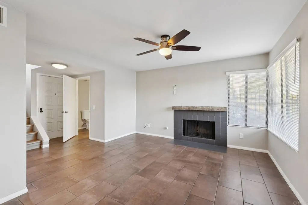 https://cdn.realtyfeed.com/cdn/127/306540407/9c917cd55f6372bf5698afb5b1a856fb.webp