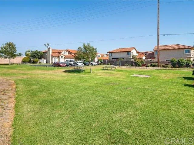 https://cdn.realtyfeed.com/cdn/127/306540481/17ab6f94bc31ff12f08aa683de2169e5.webp