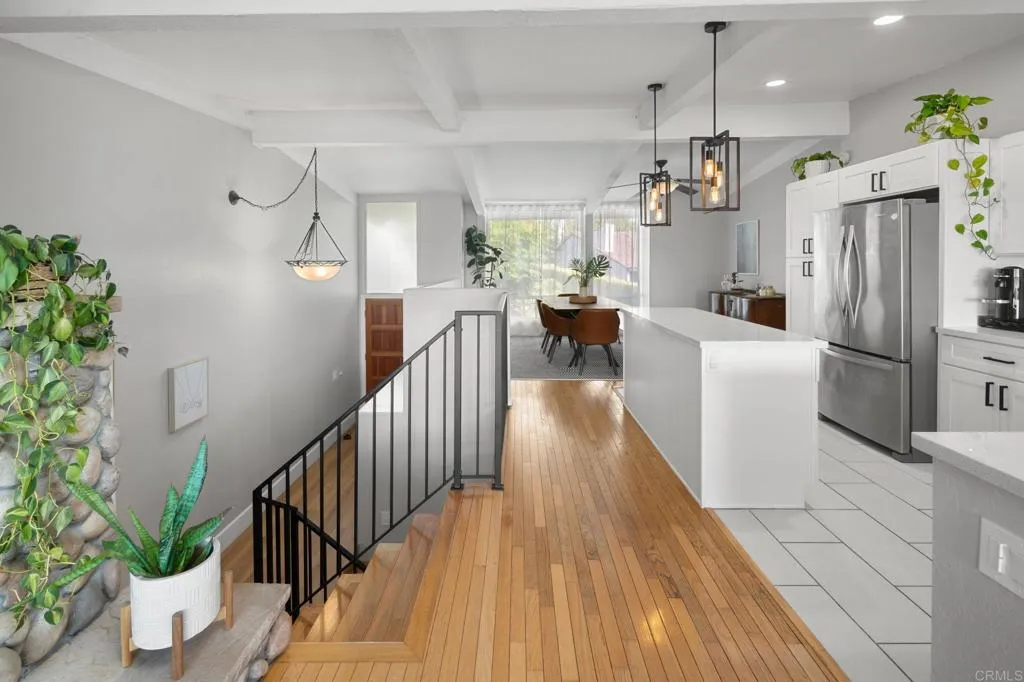 https://cdn.realtyfeed.com/cdn/127/306540486/62a9984baadb90e37901f76f0d7f29a0.webp