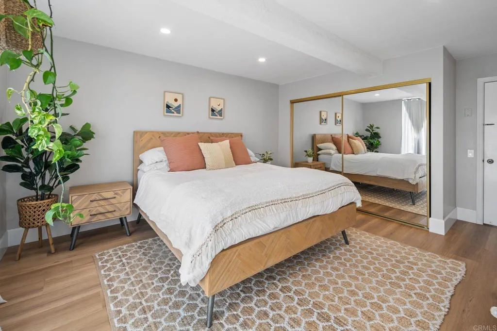 https://cdn.realtyfeed.com/cdn/127/306540486/ae33bdbb6e1f6e236bf993f54404bfe2.webp