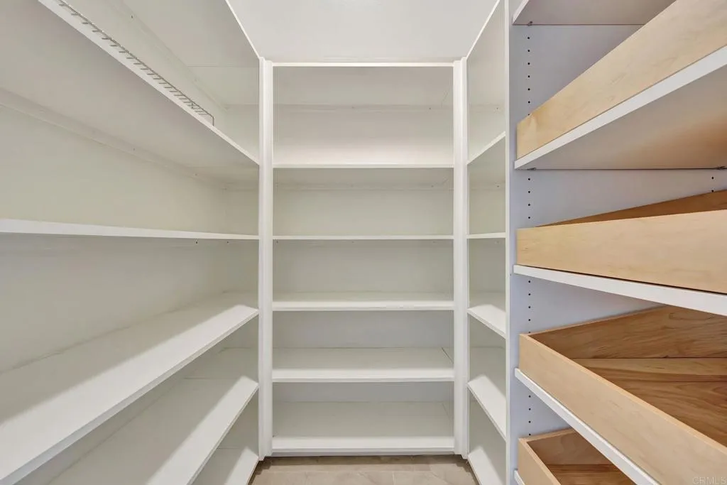 https://cdn.realtyfeed.com/cdn/127/306540489/659f82ac43b7900844494644a78974d6.webp
