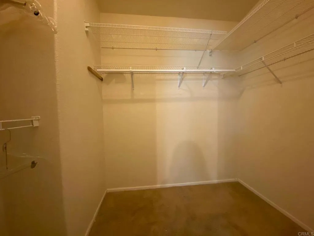 https://cdn.realtyfeed.com/cdn/127/306540532/5a9ac553e16b6efeee79f36620a8ee7d.webp