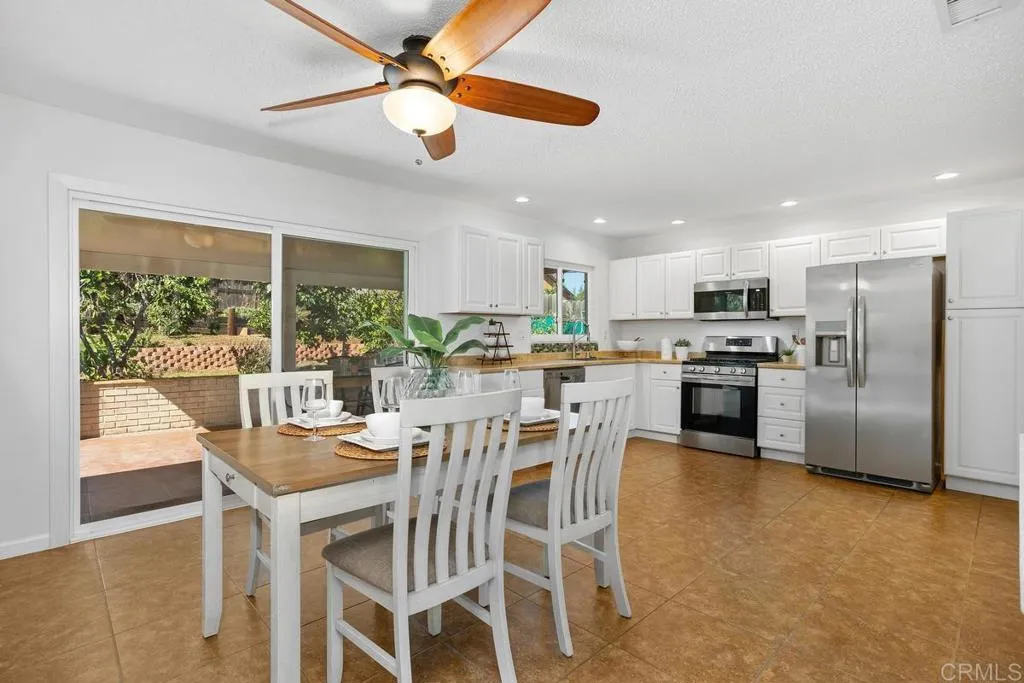 https://cdn.realtyfeed.com/cdn/127/306540626/1a3bd71d19987c43488c77687b44acc0.webp