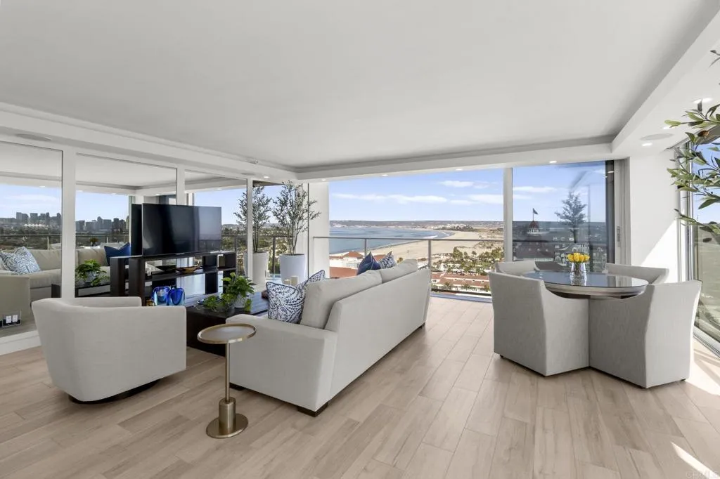 https://cdn.realtyfeed.com/cdn/127/306540630/6af5c48062f00f3d6a169456e13f2e7c.webp