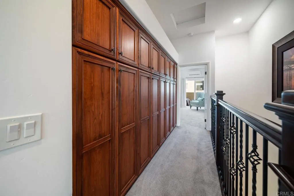 https://cdn.realtyfeed.com/cdn/127/306540716/e8b86fb98a84191f9ad76d9330cbf115.webp
