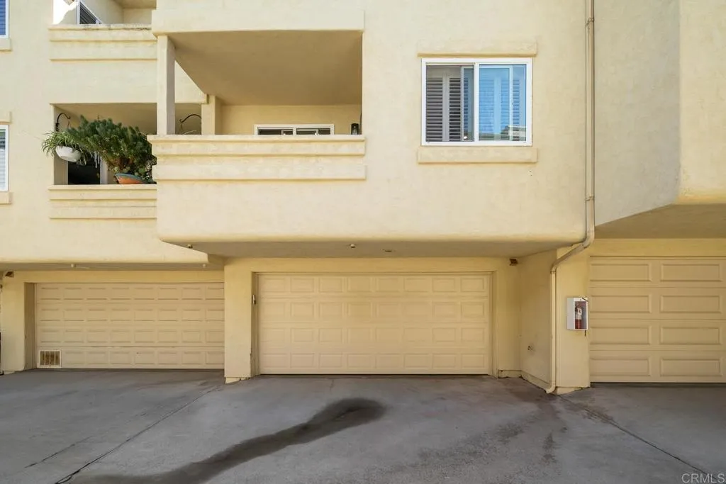 https://cdn.realtyfeed.com/cdn/127/306540716/f053ec8ca5d8e8e6aa8c90f39cb81144.webp