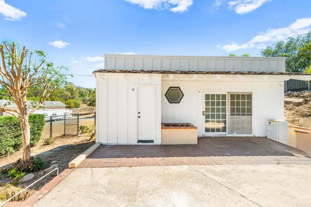 https://cdn.realtyfeed.com/cdn/127/306540718/53569b90c052ac8ad090b53a55e0a8c2.webp