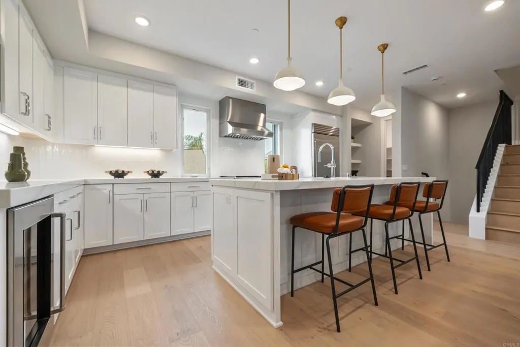 https://cdn.realtyfeed.com/cdn/127/306540724/3009196e57d7b4ed8fc1337044dadc33.webp