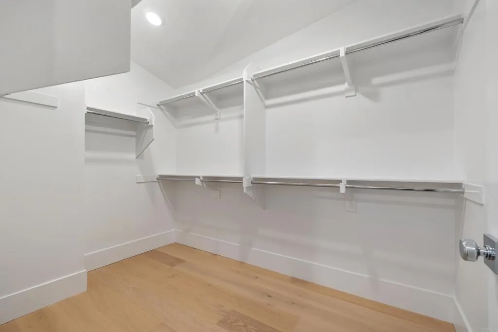 https://cdn.realtyfeed.com/cdn/127/306540724/3ef638005848f371141b8f4e6f447de3.webp