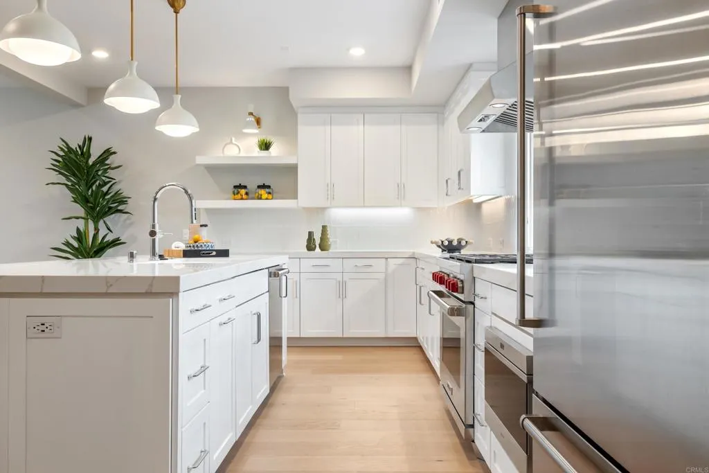 https://cdn.realtyfeed.com/cdn/127/306540724/5f818787236922110533137a30bd178a.webp