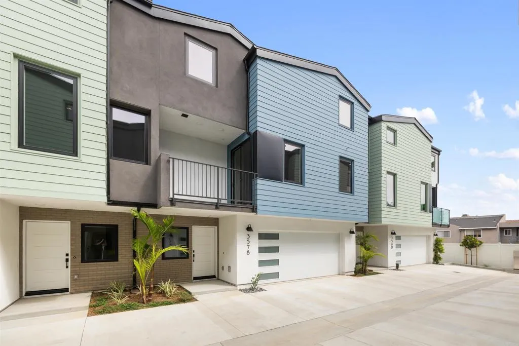 https://cdn.realtyfeed.com/cdn/127/306540724/94a619ce49dc2a7b4209d4c0fdfca839.webp