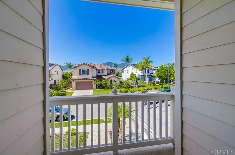 https://cdn.realtyfeed.com/cdn/127/306540749/c7f98f73889cdab68b936d2170d5dd8b.webp