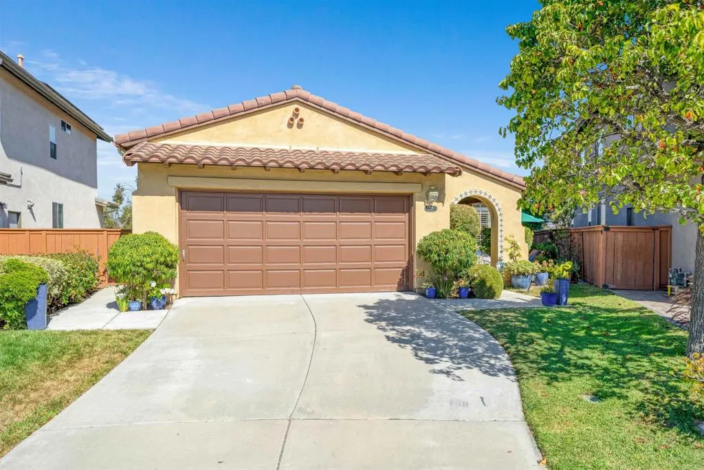 https://cdn.realtyfeed.com/cdn/127/306540758/58d3b56f9d09e670f7f891b73dfcc33e.webp