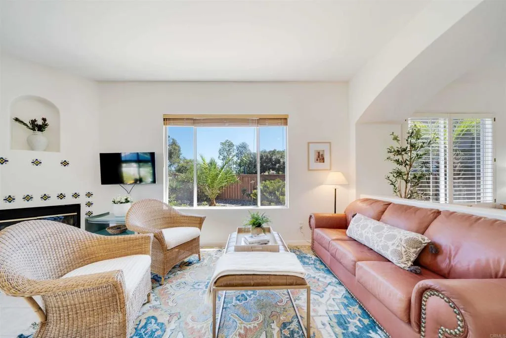 https://cdn.realtyfeed.com/cdn/127/306540758/c8202b832aa9d5d8b71b24c8d3bd458e.webp