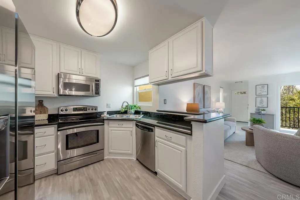 Photo #11: PTP2506954 Listing: Photo #11