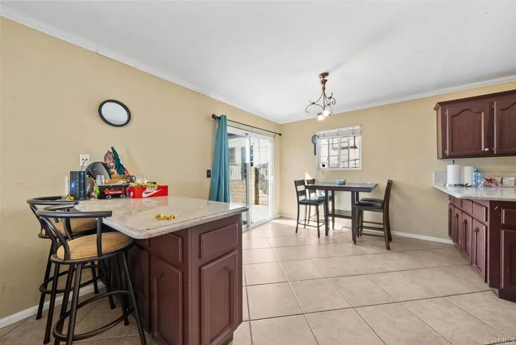 https://cdn.realtyfeed.com/cdn/127/306540768/bb6695b814089bf9279602bd11190120.webp