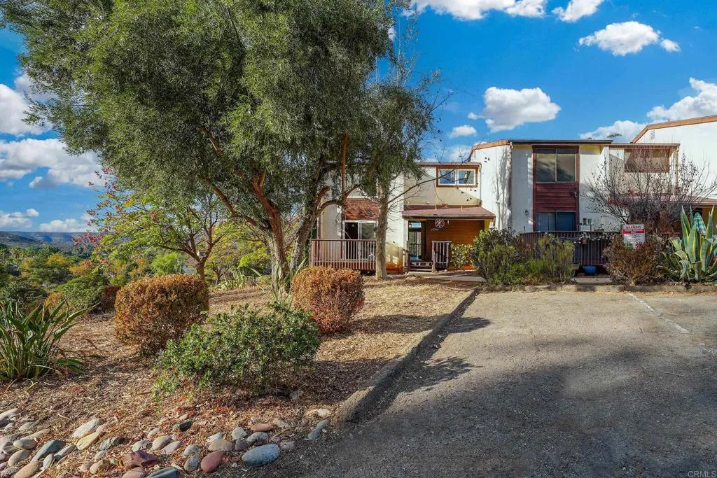 RAMONA Condos Condos For Sale