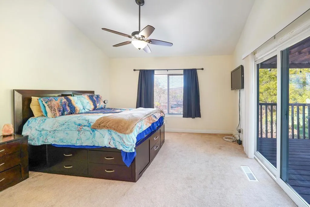 https://cdn.realtyfeed.com/cdn/127/306540778/d2d8f96028d38b9403b712b38a4e6576.webp