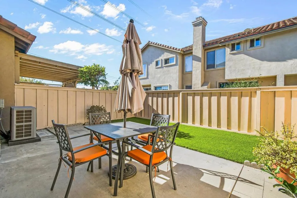 https://cdn.realtyfeed.com/cdn/127/306540779/1de61a19e593aaa08dd6c8dbdf81dc2a.webp