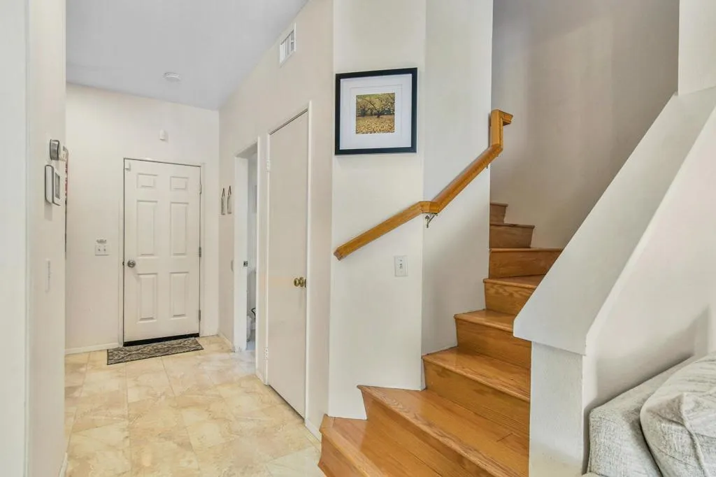 https://cdn.realtyfeed.com/cdn/127/306540779/d9a53917c3537d6175e9f59eee923b3b.webp