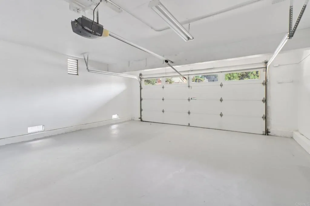 https://cdn.realtyfeed.com/cdn/127/306540780/08c73450051a246ad5bee61044e970eb.webp