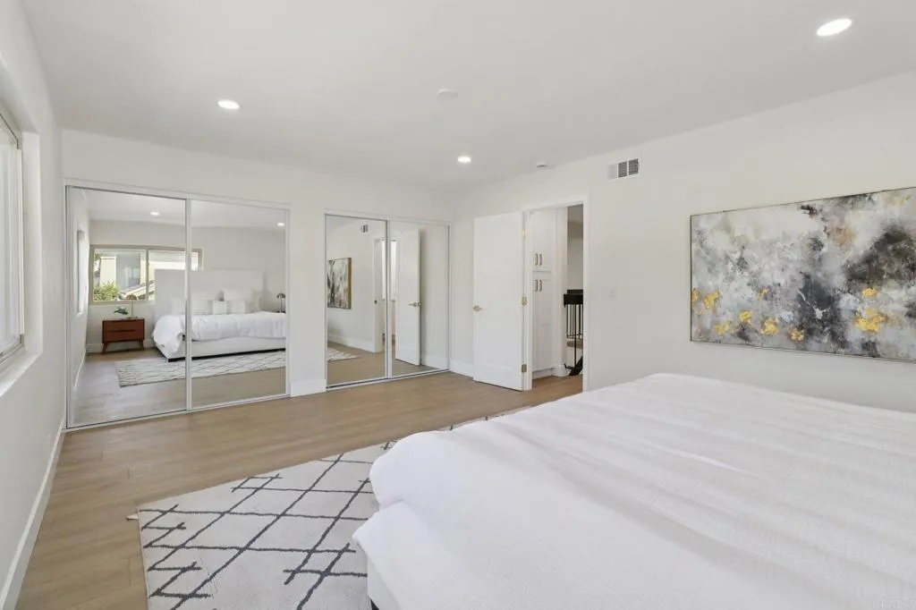 https://cdn.realtyfeed.com/cdn/127/306540780/984968ea8ed99328fa982a08c2f5d68d.webp