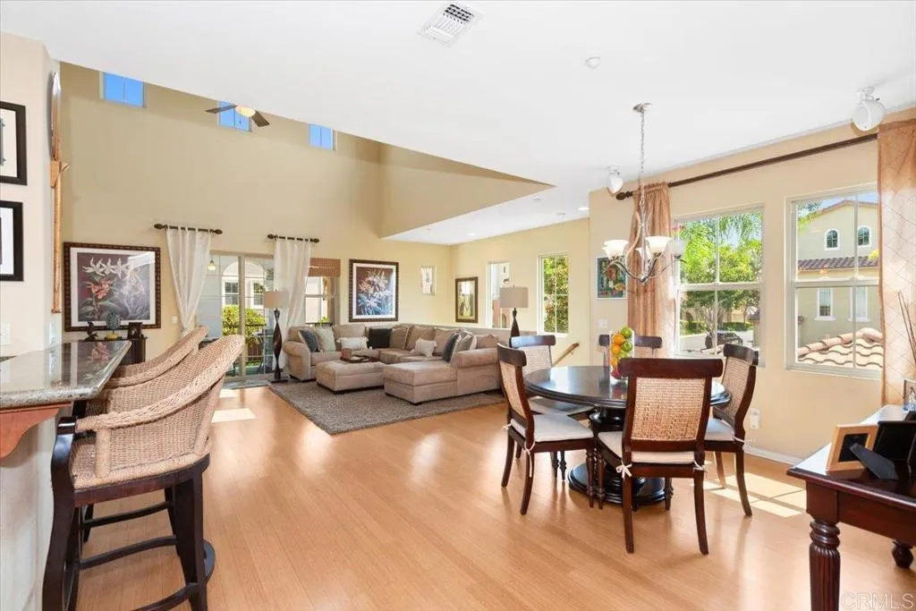 https://cdn.realtyfeed.com/cdn/127/306540807/da94e58693d3cfaffe7f5c567fd2192b.webp