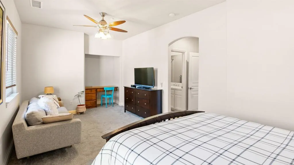 https://cdn.realtyfeed.com/cdn/127/306540808/65f2e2efbf53894e9ff8041d3e1ca4d7.webp