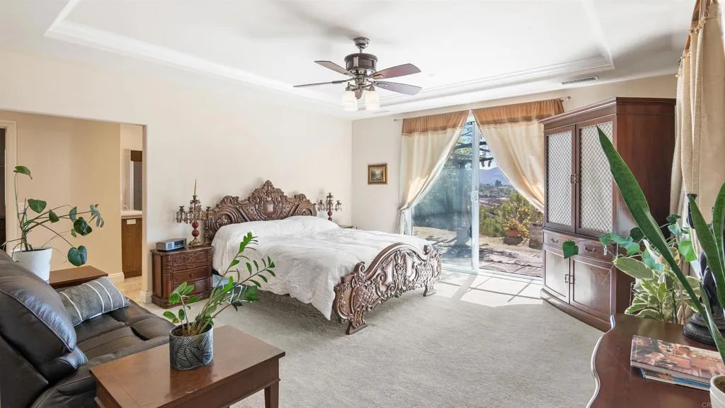 https://cdn.realtyfeed.com/cdn/127/306540808/aa1aefe01fcb0c896f846cfdbeb094f1.webp