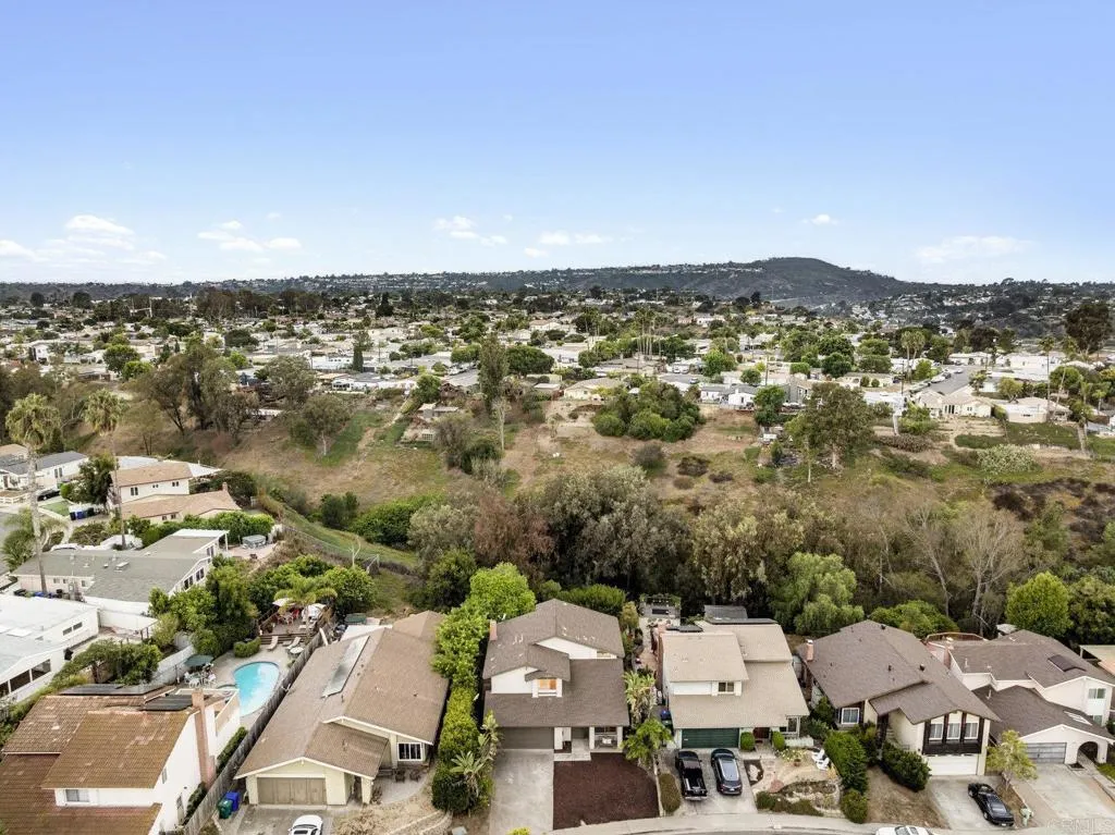 https://cdn.realtyfeed.com/cdn/127/306540810/e69bbebbd44923a205ff81c073d9cf8b.webp
