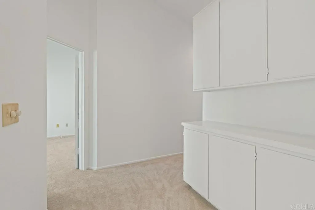 https://cdn.realtyfeed.com/cdn/127/306540818/46b8aaf76d68e3e73caf7f37a8a7bb8f.webp