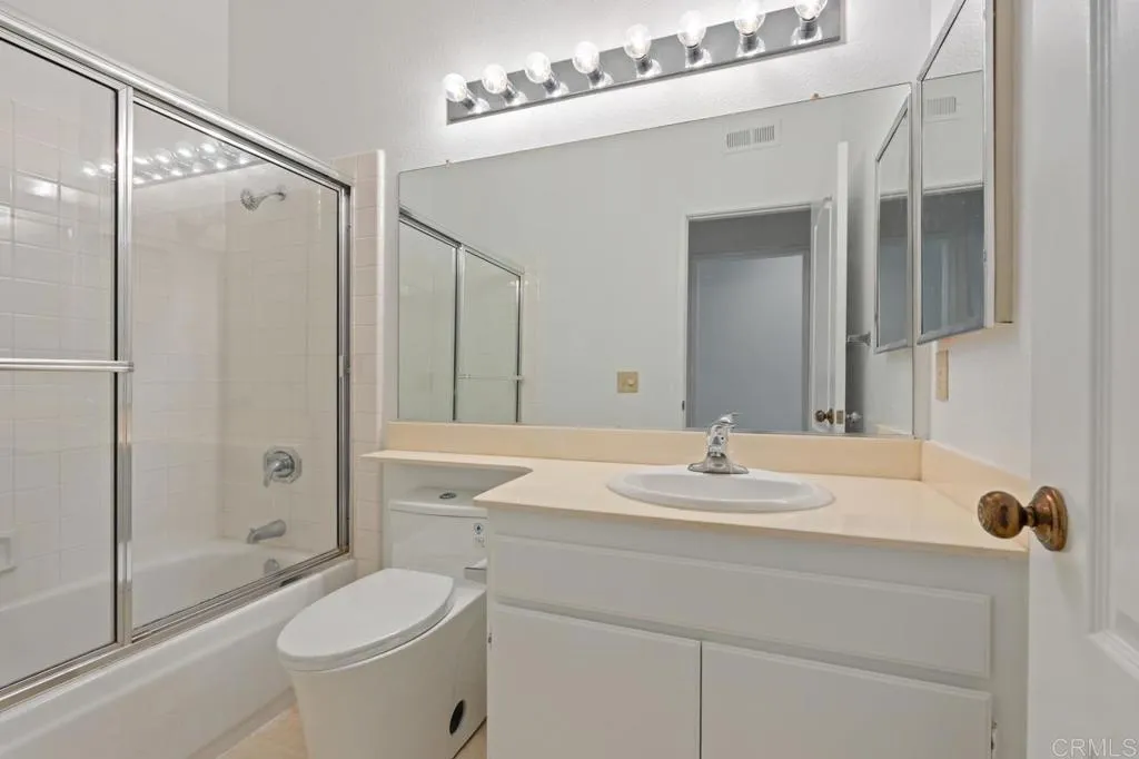 https://cdn.realtyfeed.com/cdn/127/306540818/f500c8a6ddc9dbe5996cf2822c15935b.webp